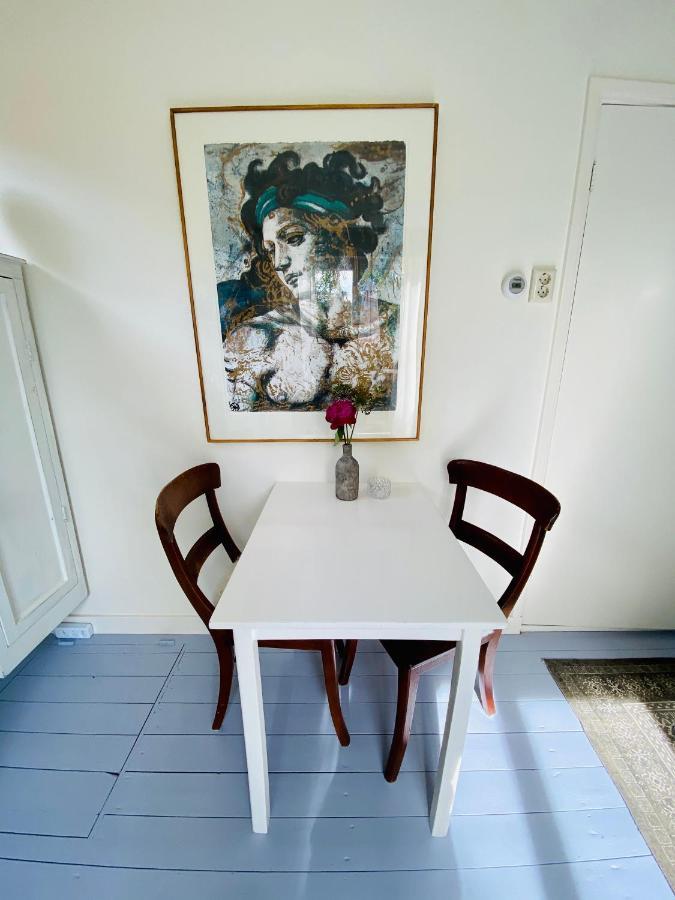 Tiny House De Oude Berg Bergen Exterior foto